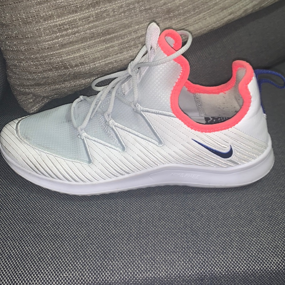 Nike woman’s trainers size 8.5